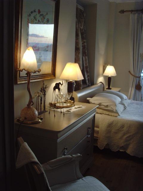 Villa Le Lac Cottage Au Bord Du Lac D'Annecy - Chambre Chez L'Habitant - Les Terrasses Du Lac Veyrier-du-Lac Zimmer foto